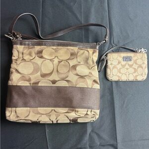 Beautiful Crossbody Mid-2000s Coach Shoulder Bag With A Matching Coach Wristlet